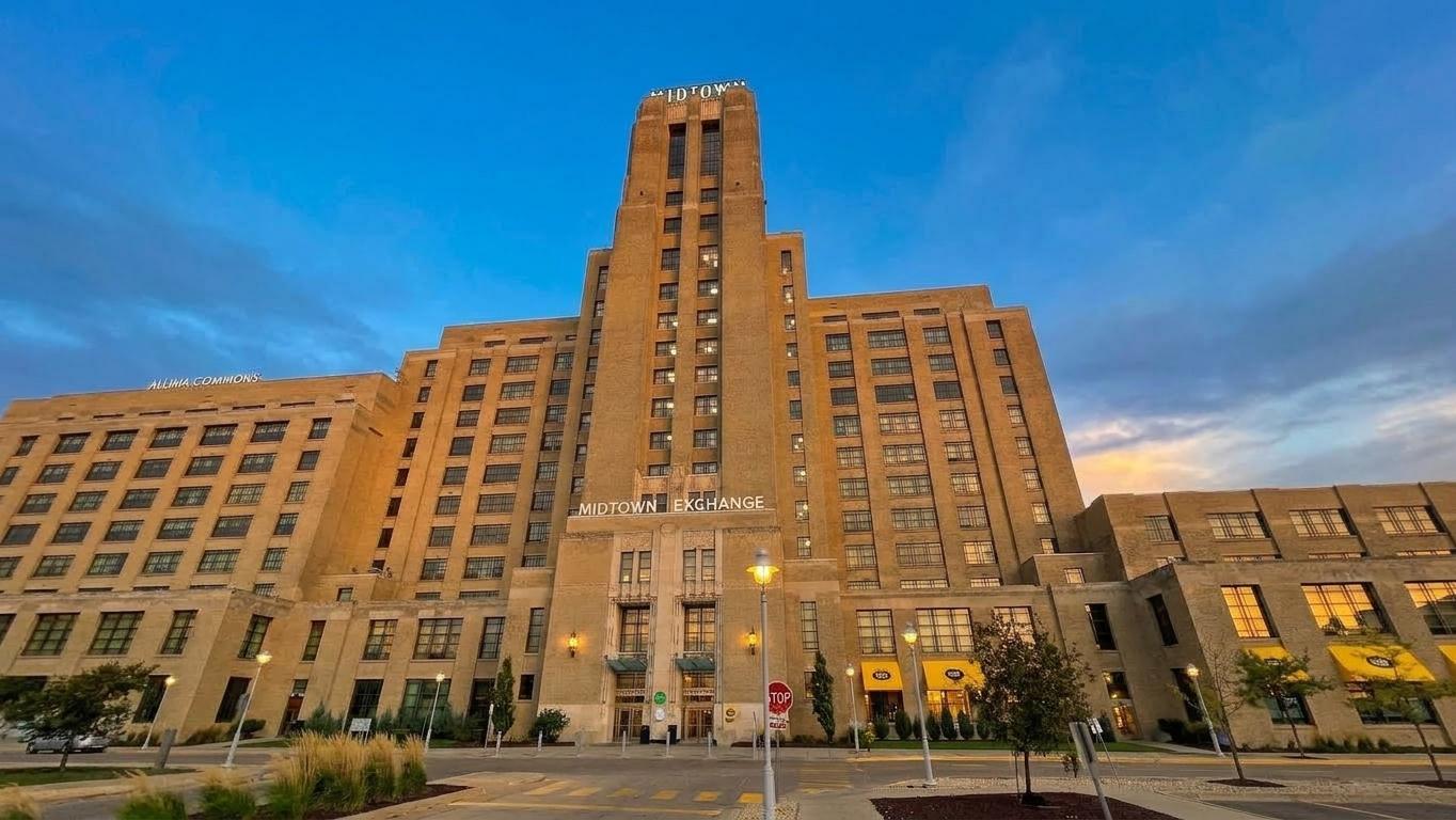 2929 Chicago Avenue Unit 902, Minneapolis MN 55407