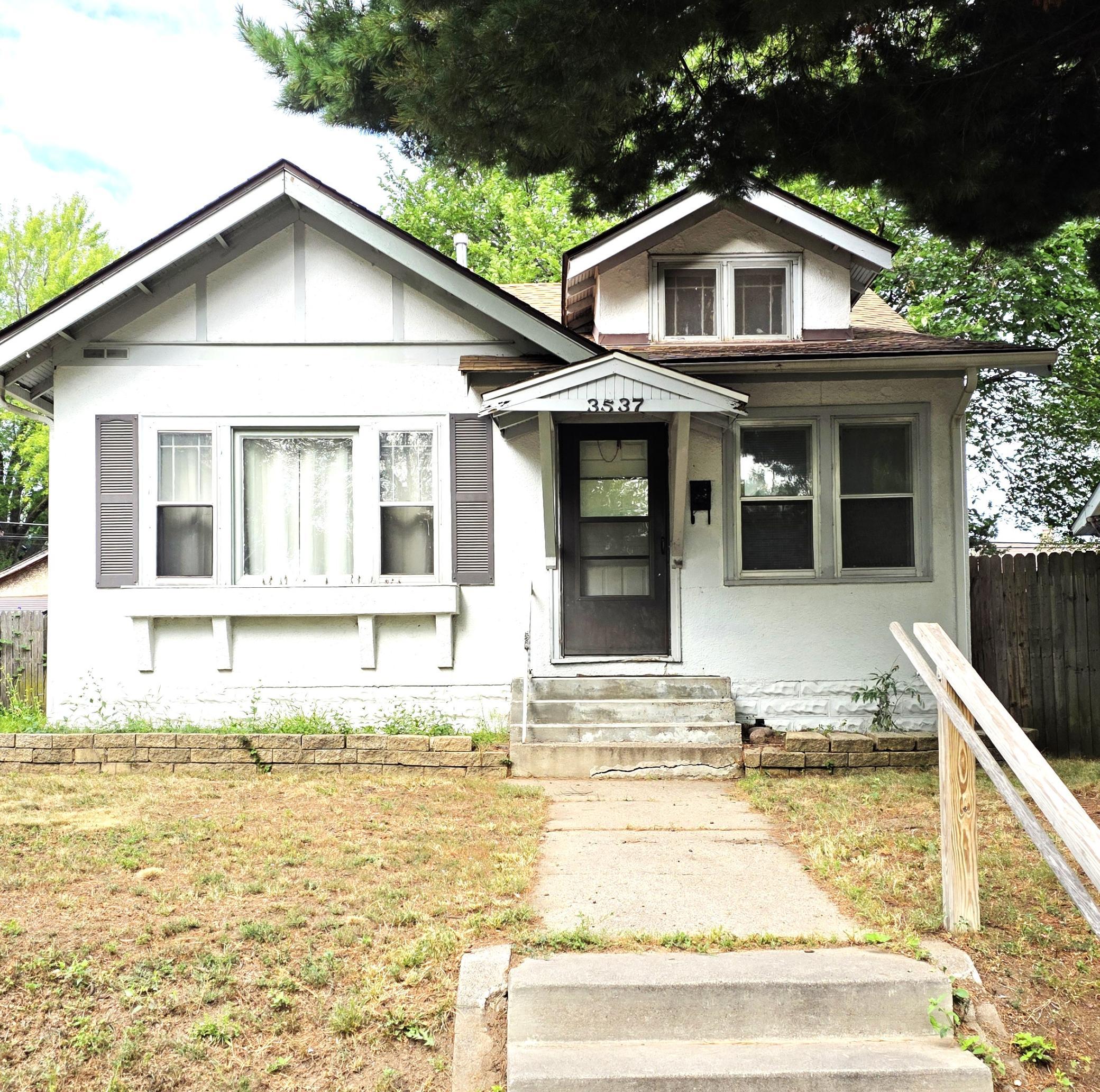 3537 Aldrich Avenue N, Minneapolis MN 55412