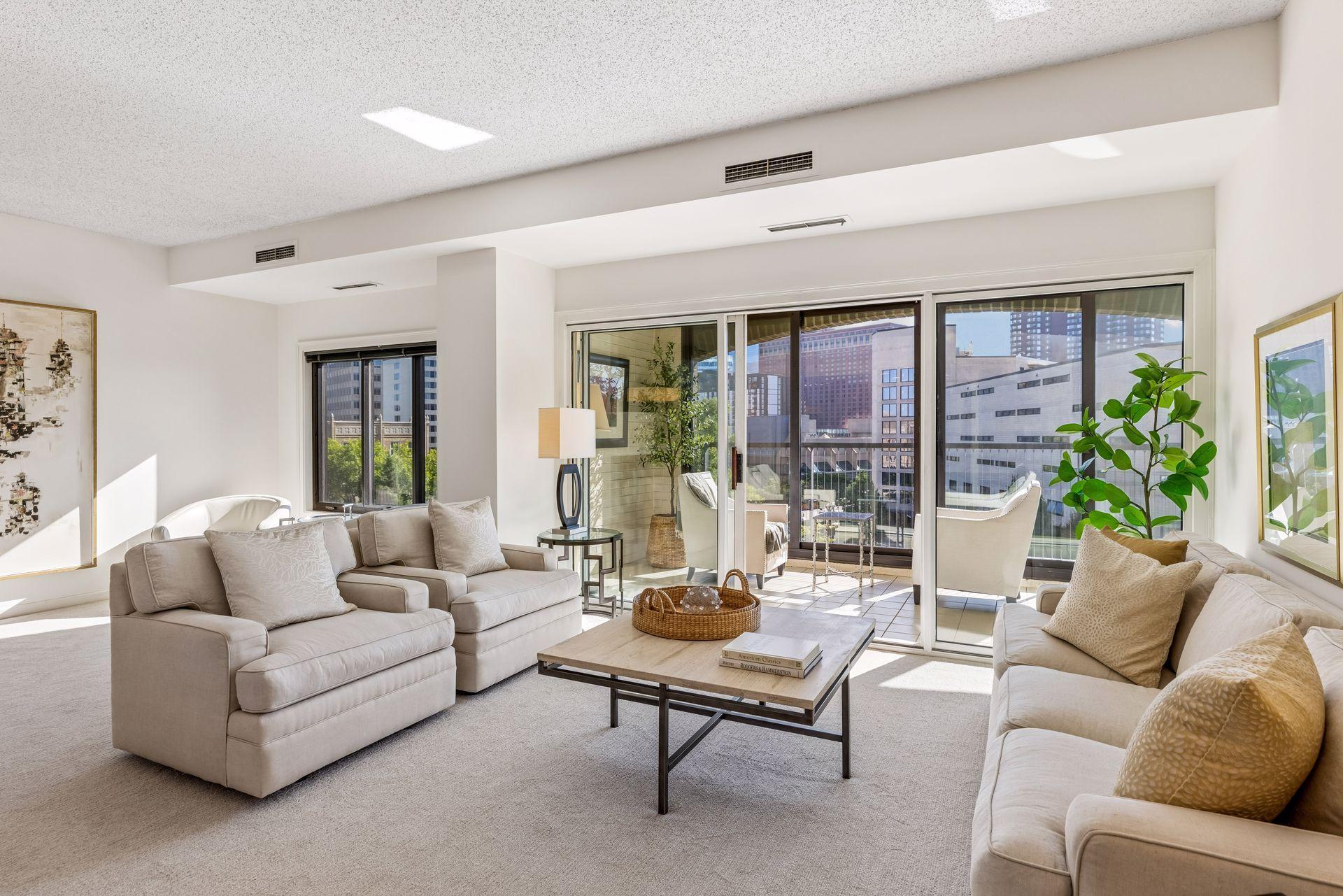 1201 Yale Place Unit 407, Minneapolis MN 55403