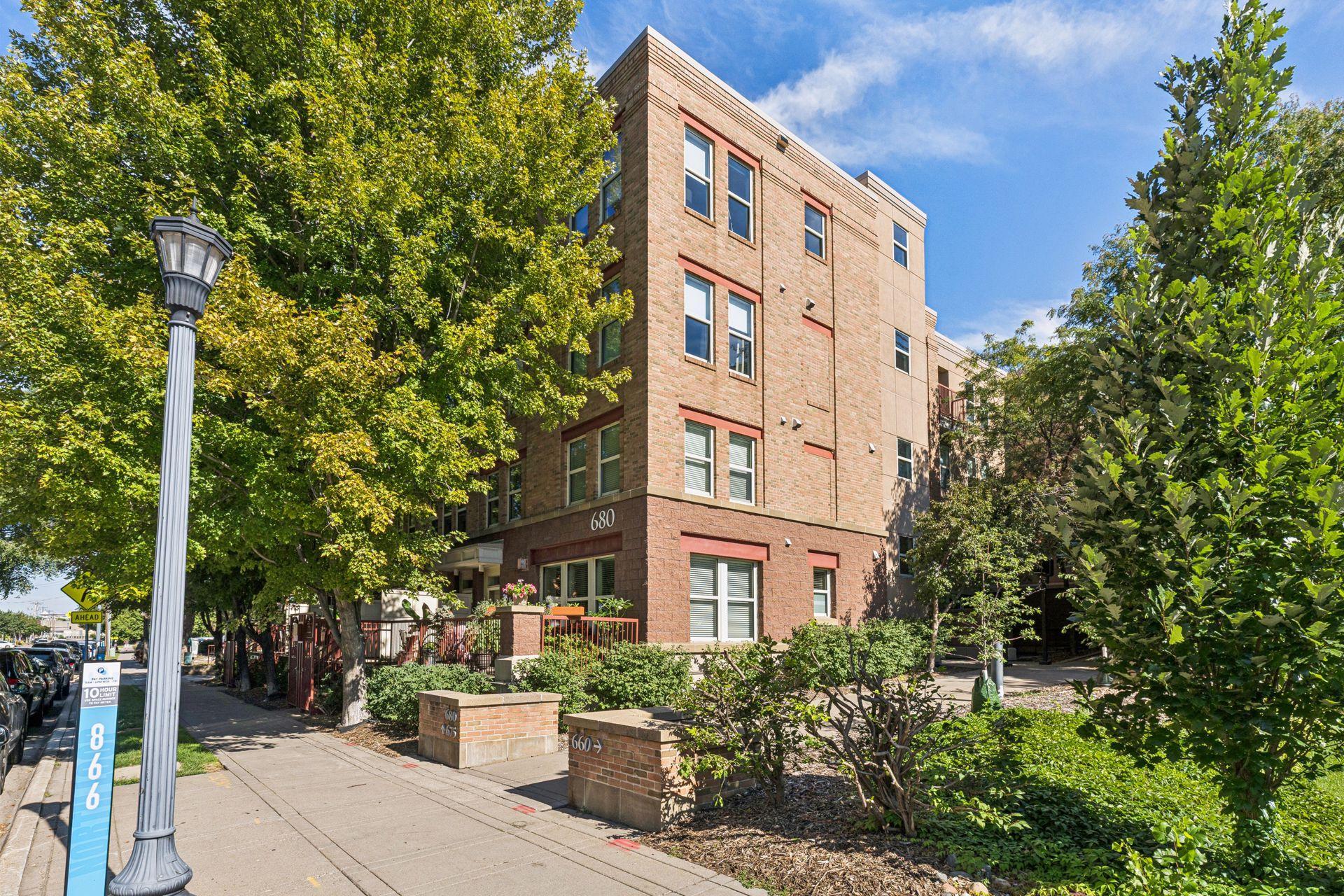 680 N 2nd Street Unit 401, Minneapolis MN 55401