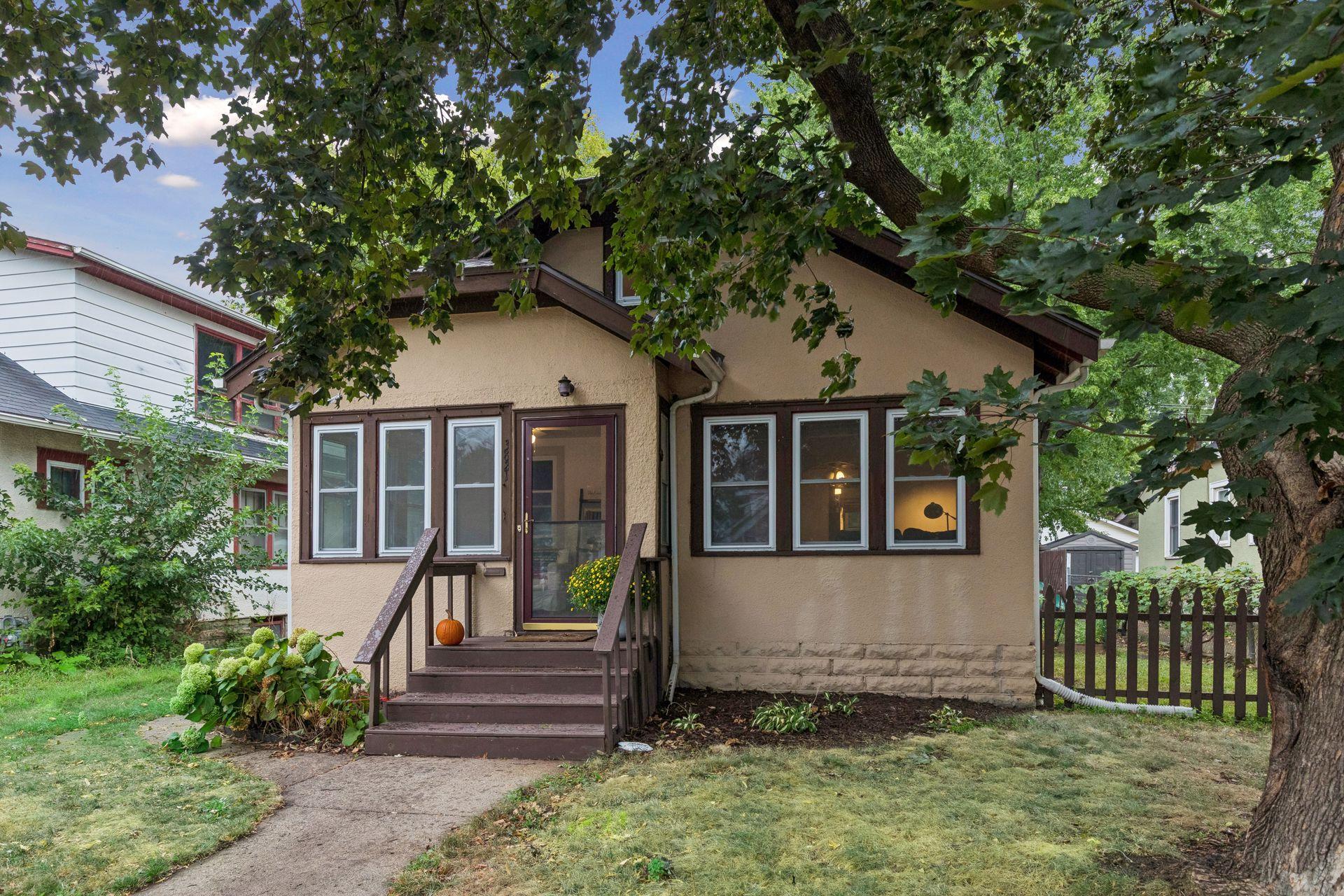 3821 29th Avenue S, Minneapolis MN 55406