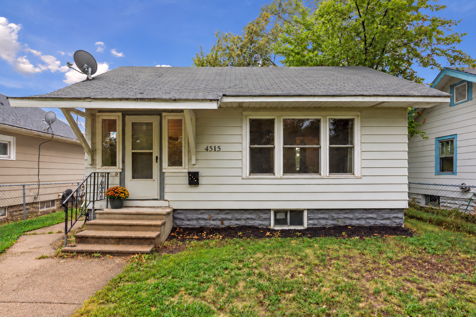 4515 Aldrich Avenue N, Minneapolis MN 55412