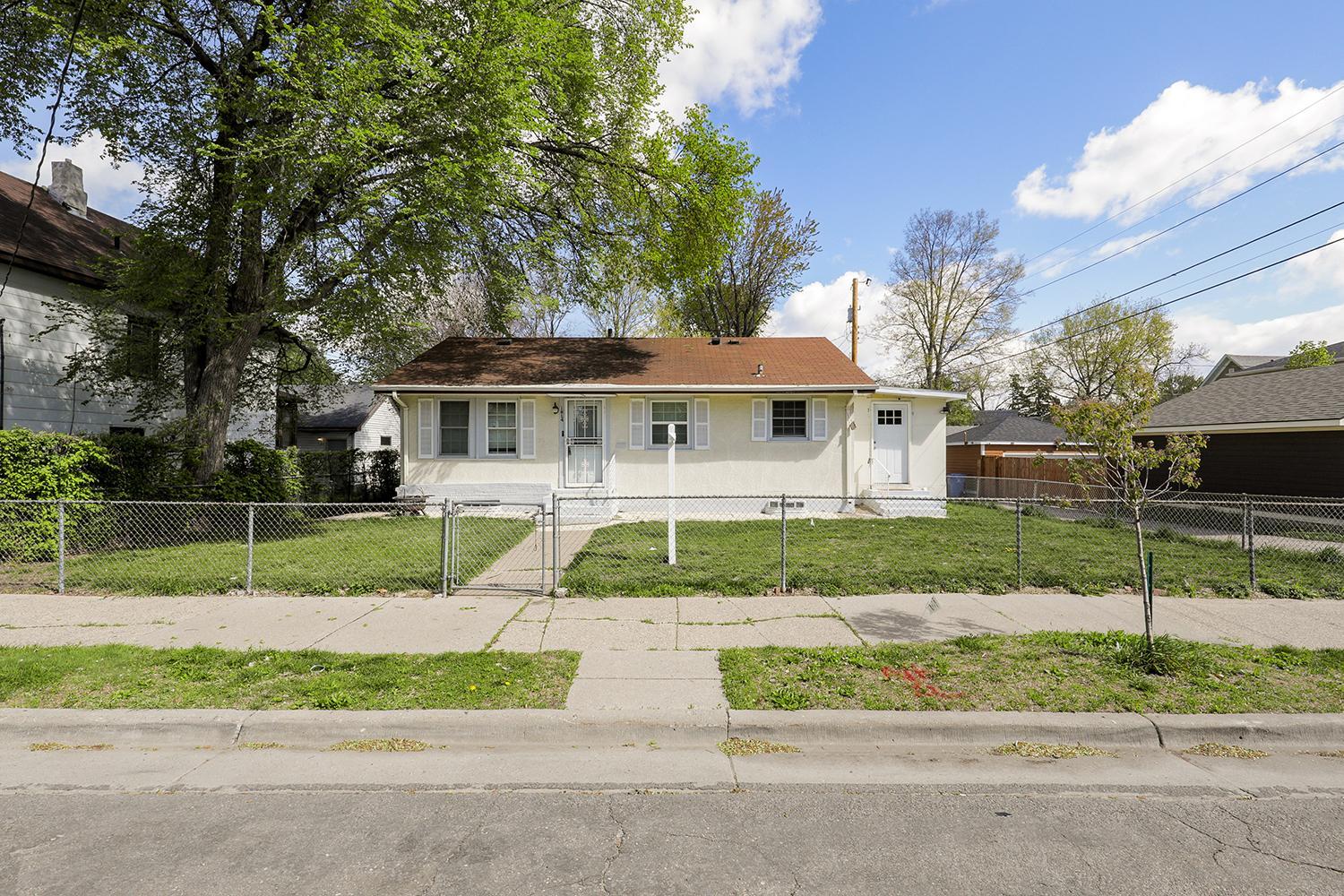 1814 4th Avenue N, Minneapolis MN 55405