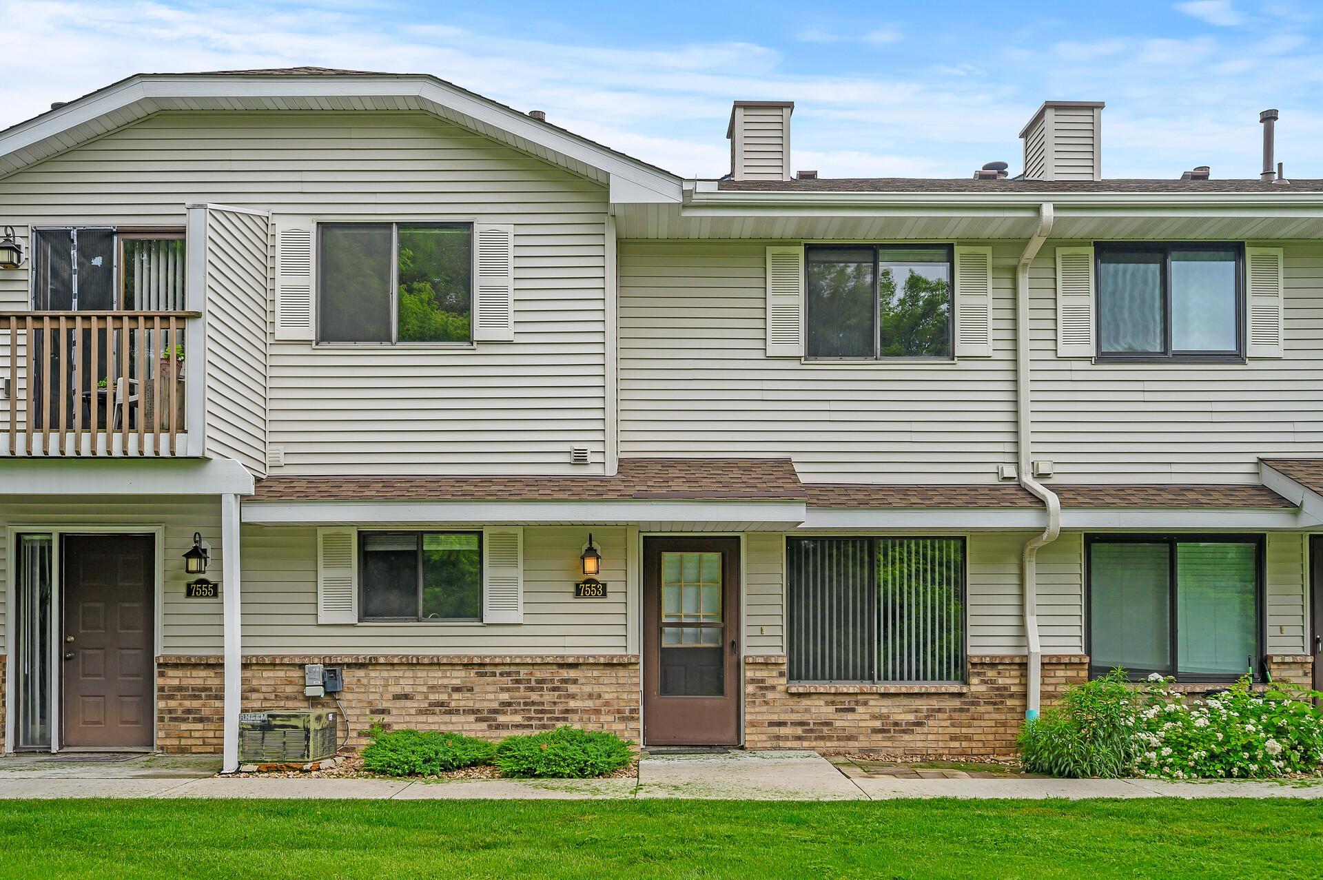 7553 Wedgewood Way N, Maple Grove MN 55311