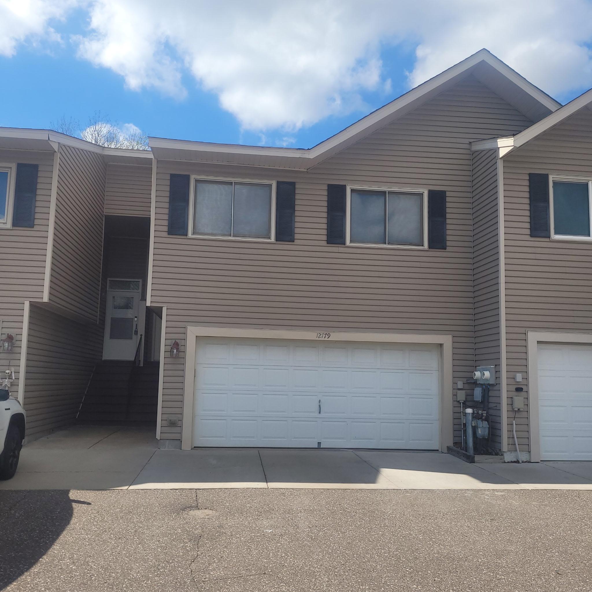 12779 82nd Place N, Maple Grove MN 55369