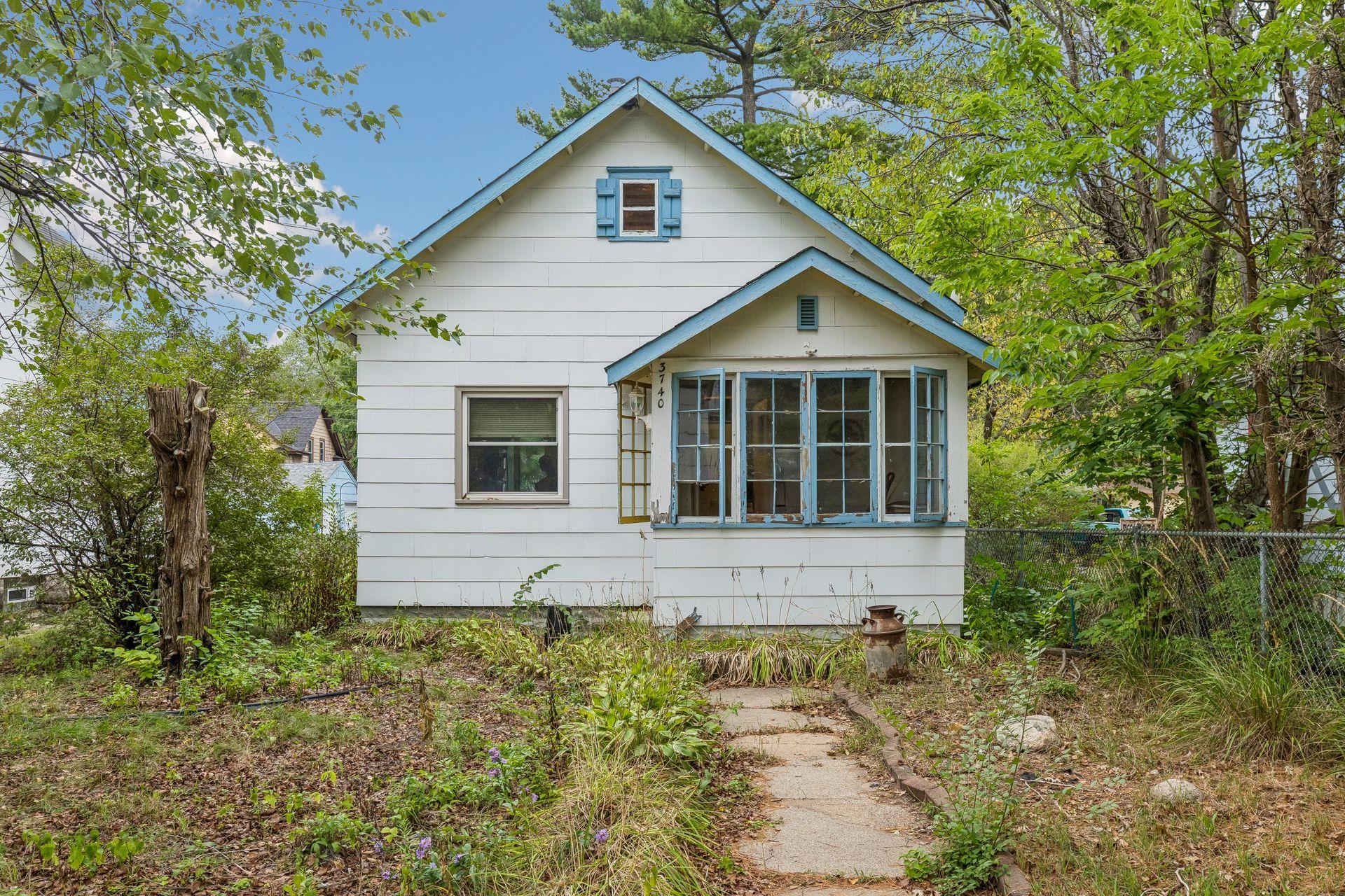 3740 22nd Avenue S, Minneapolis MN 55407