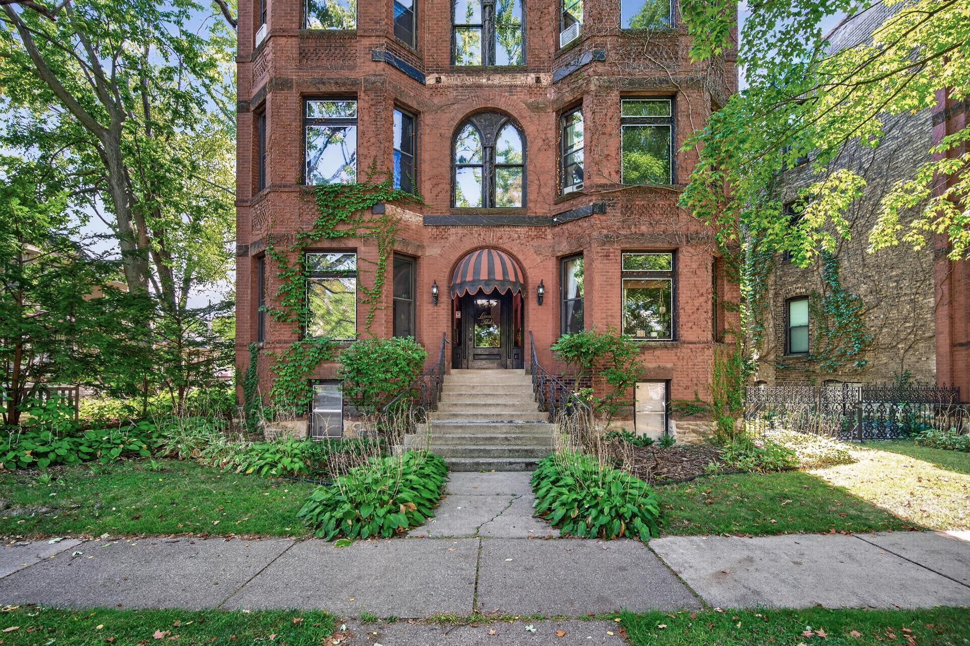 434 Laurel Avenue Unit 2E, Saint Paul MN 55102