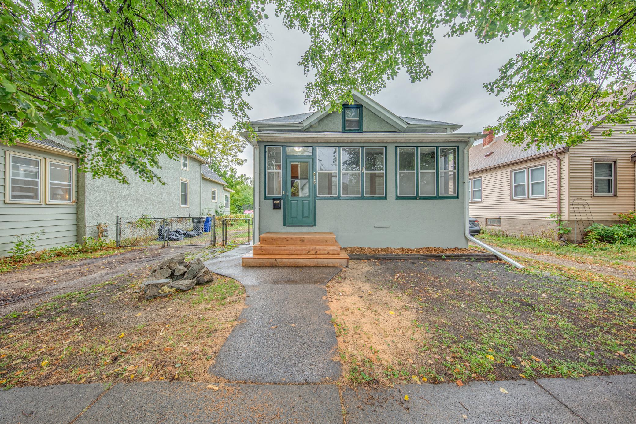 415 Bay Street, Saint Paul MN 55102