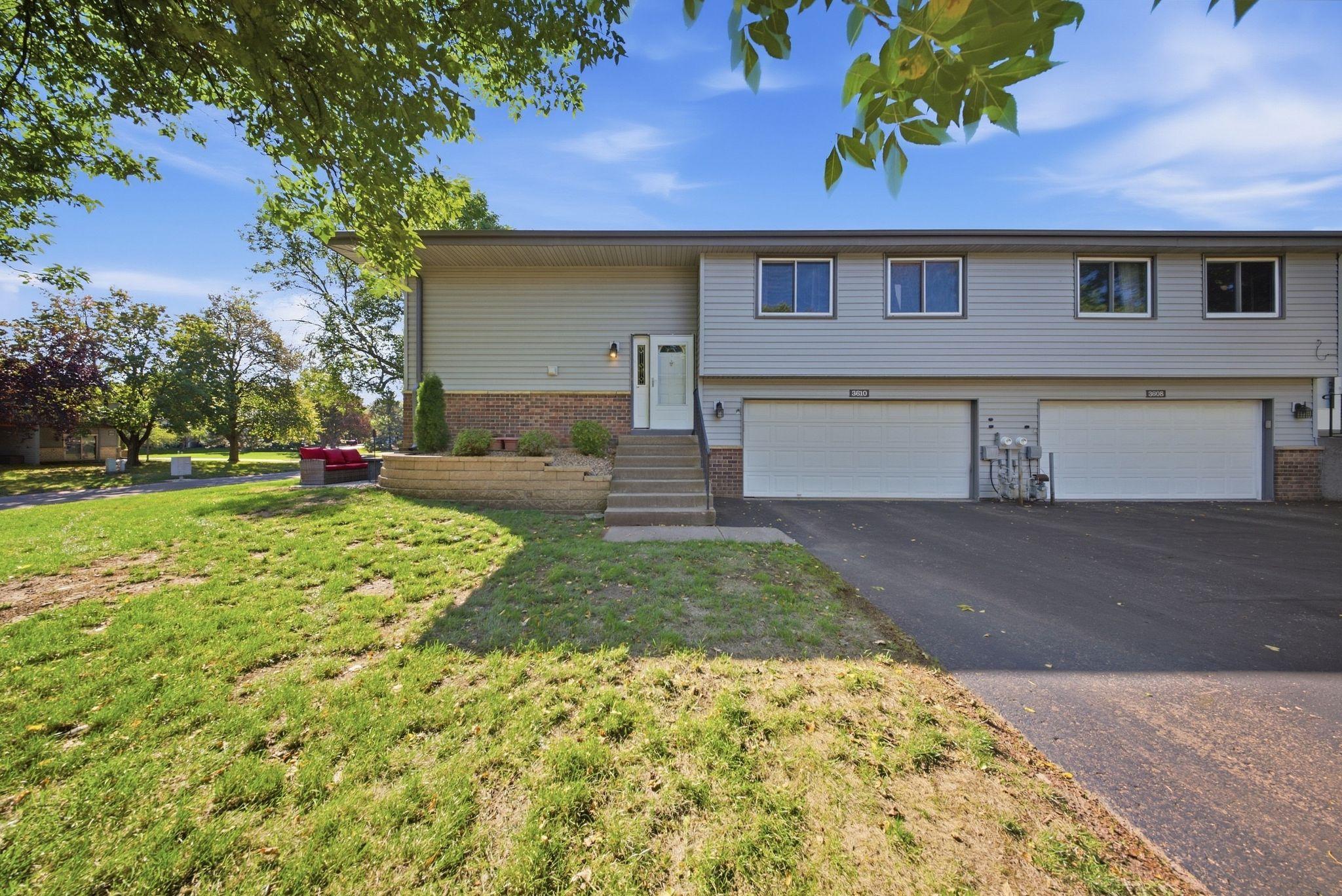 3610 Avon Court, Woodbury MN 55125