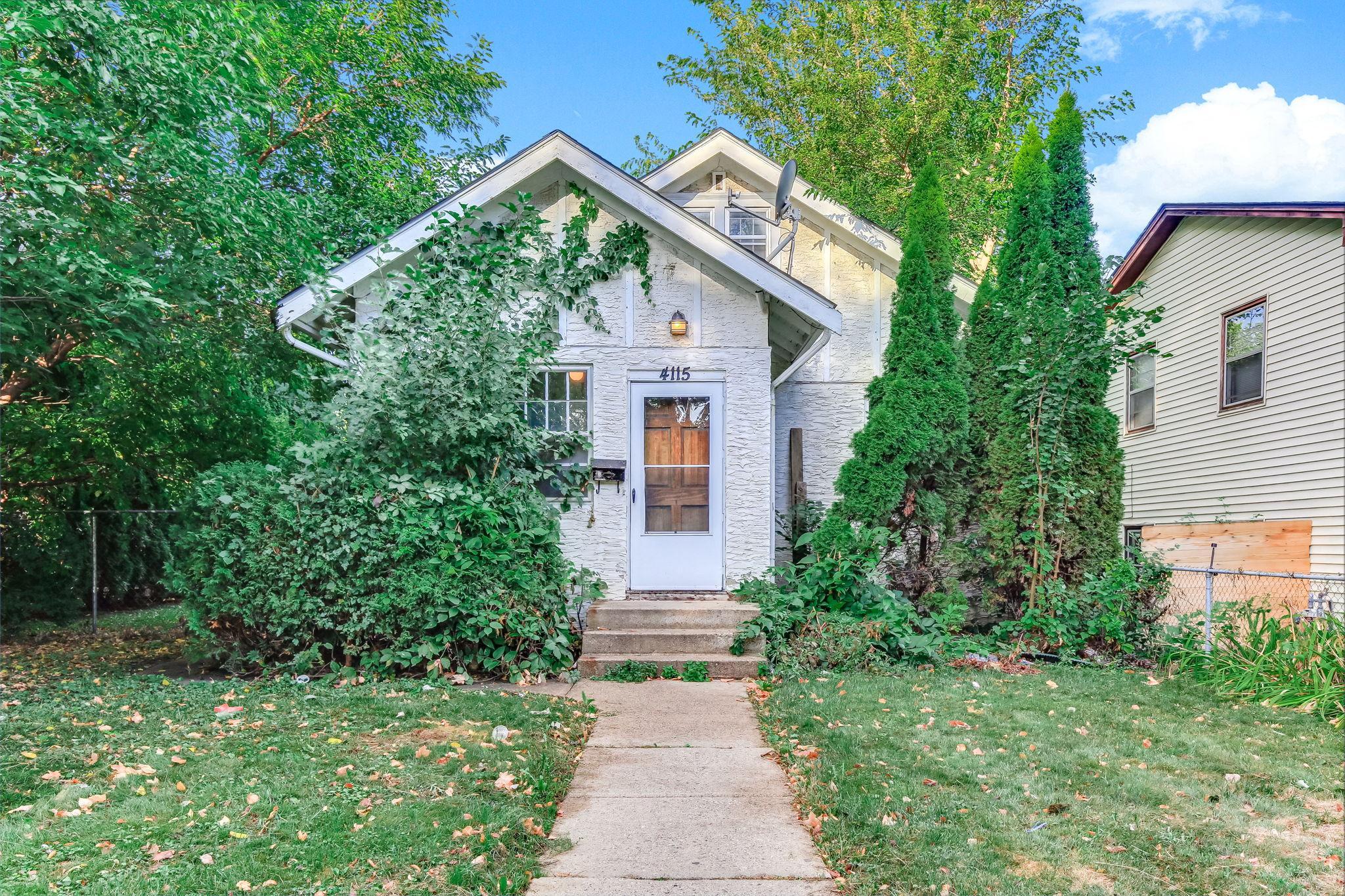 4115 Bryant Avenue N, Minneapolis MN 55412