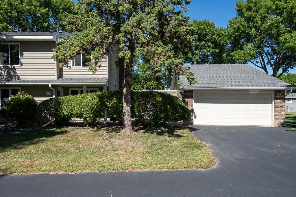 9478 Ranchview Lane N, Maple Grove MN 55369