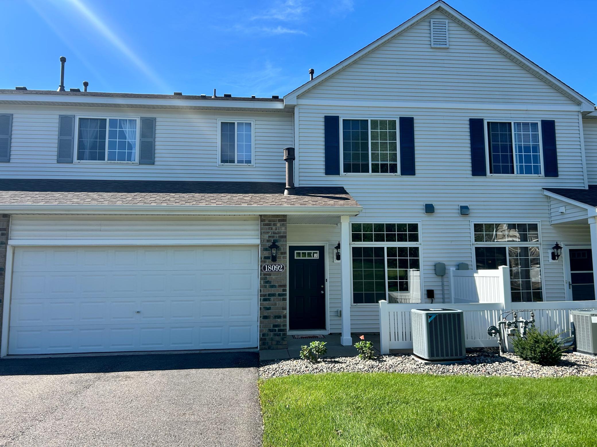 18092 69th Place N Unit 1202, Maple Grove MN 55311