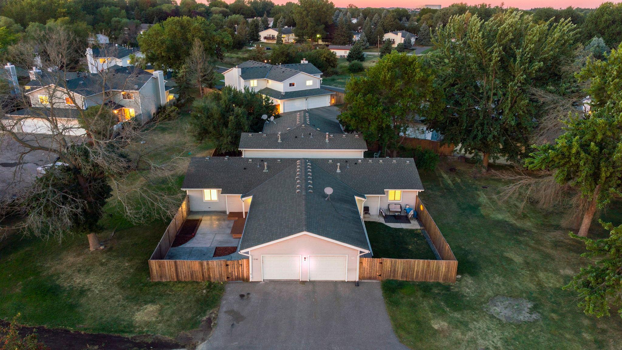 7782 Dunmore Road, Woodbury MN 55125
