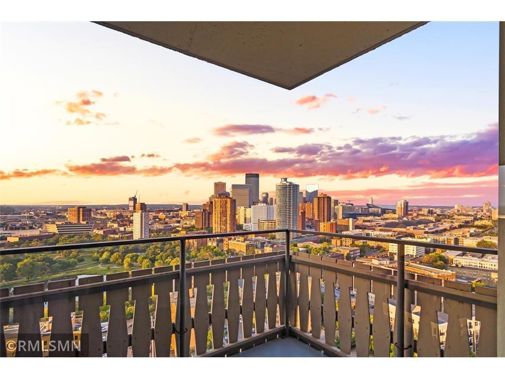 400 Groveland Avenue Unit 2313, Minneapolis MN 55403