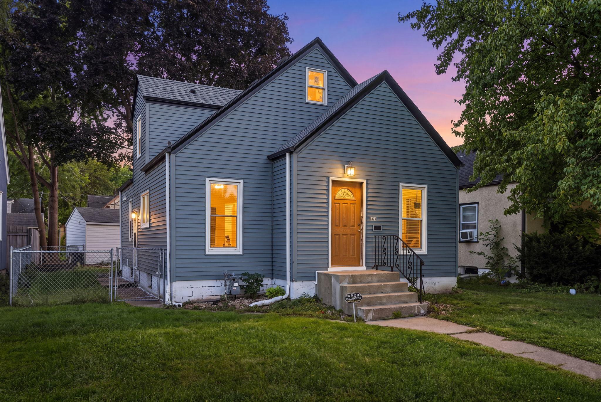 1828 Arlington Avenue E, Saint Paul MN 55119