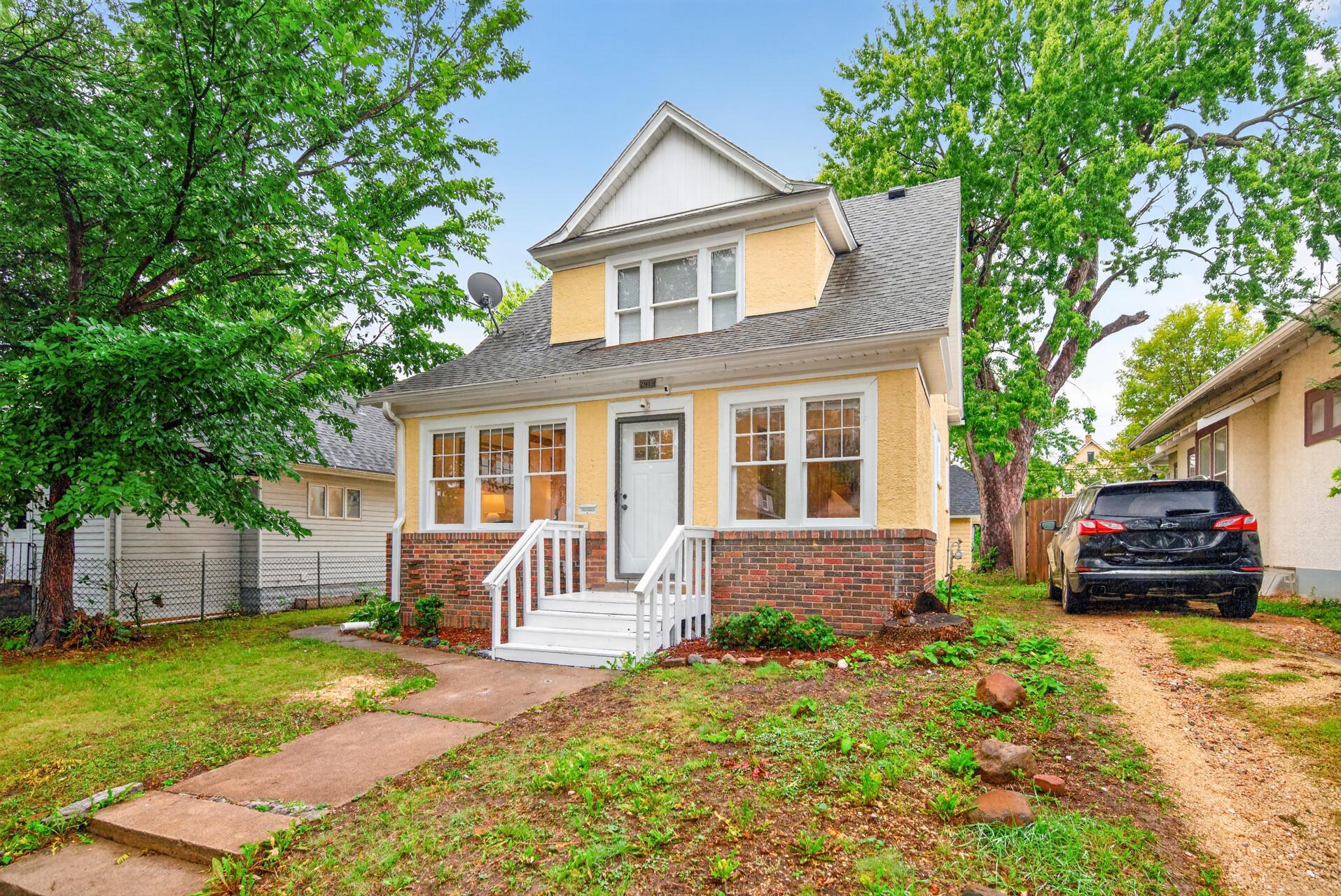 2919 Oliver Avenue N, Minneapolis MN 55411