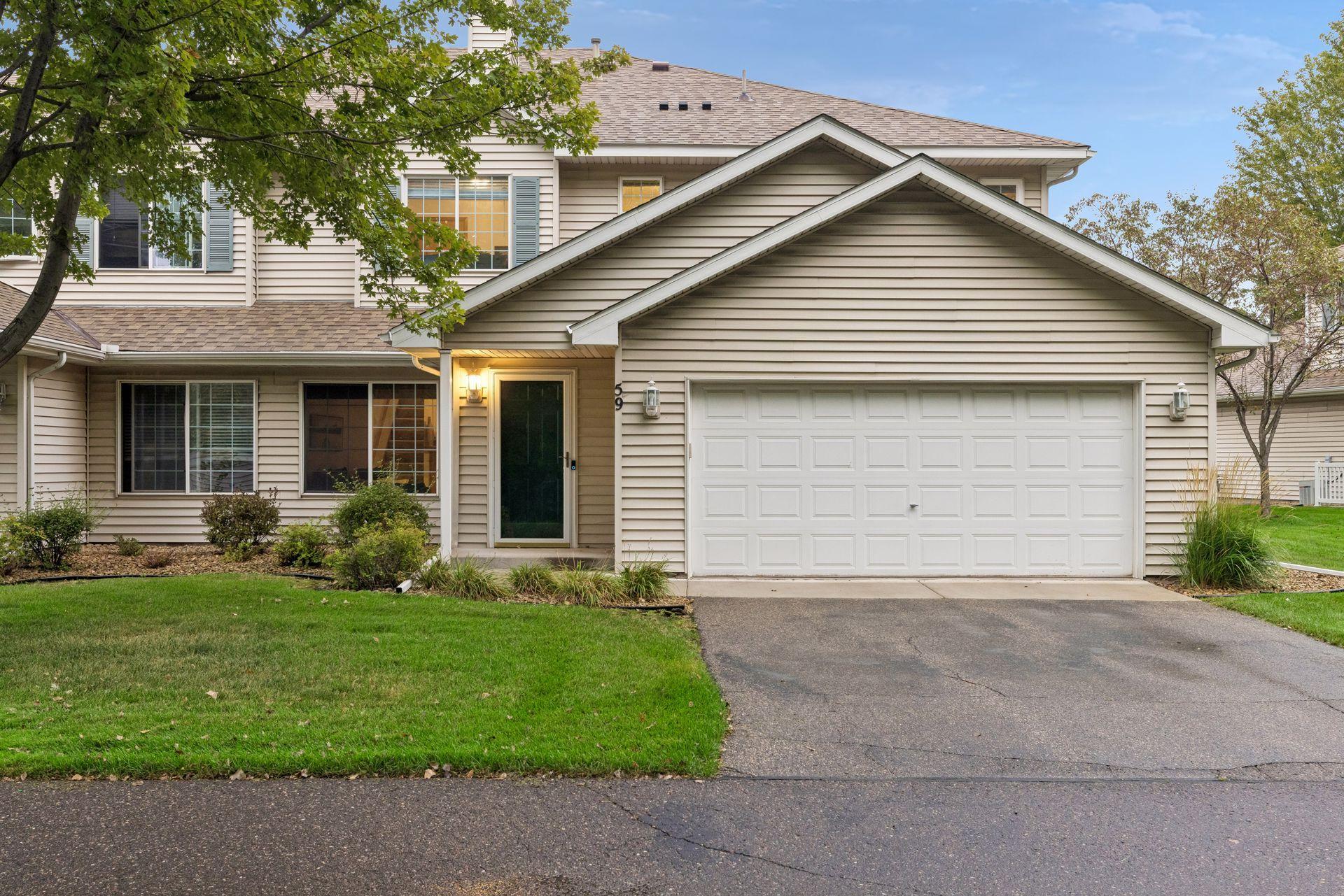 59 Landau Alcove, Woodbury MN 55125