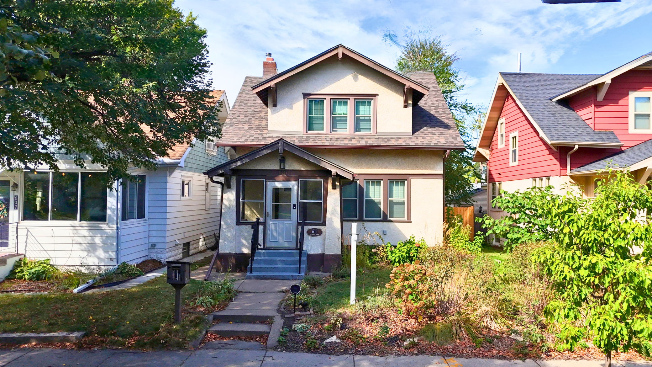 611 Pascal Street N, Saint Paul MN 55104