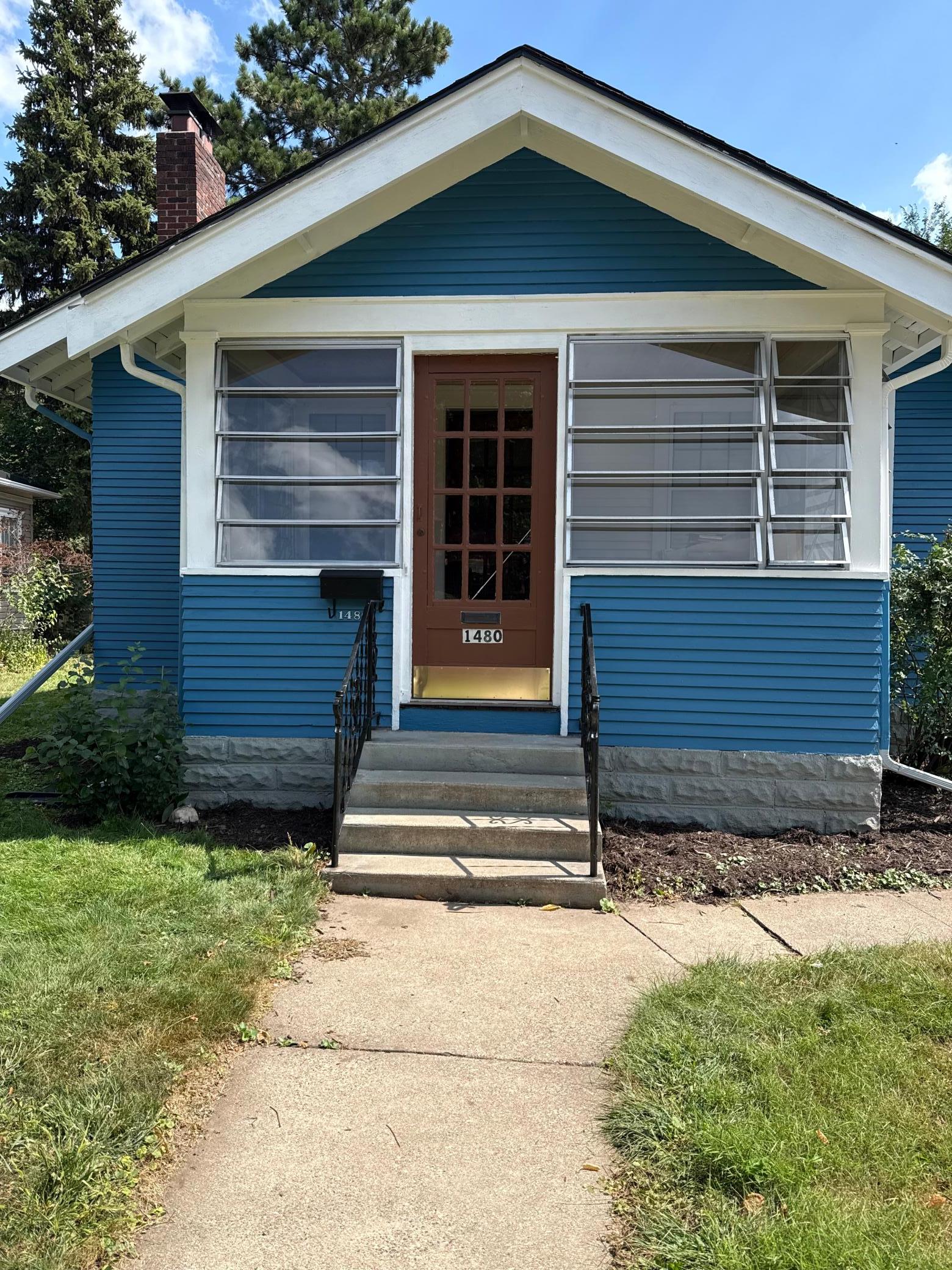 1480 Albert Street N, Saint Paul MN 55108