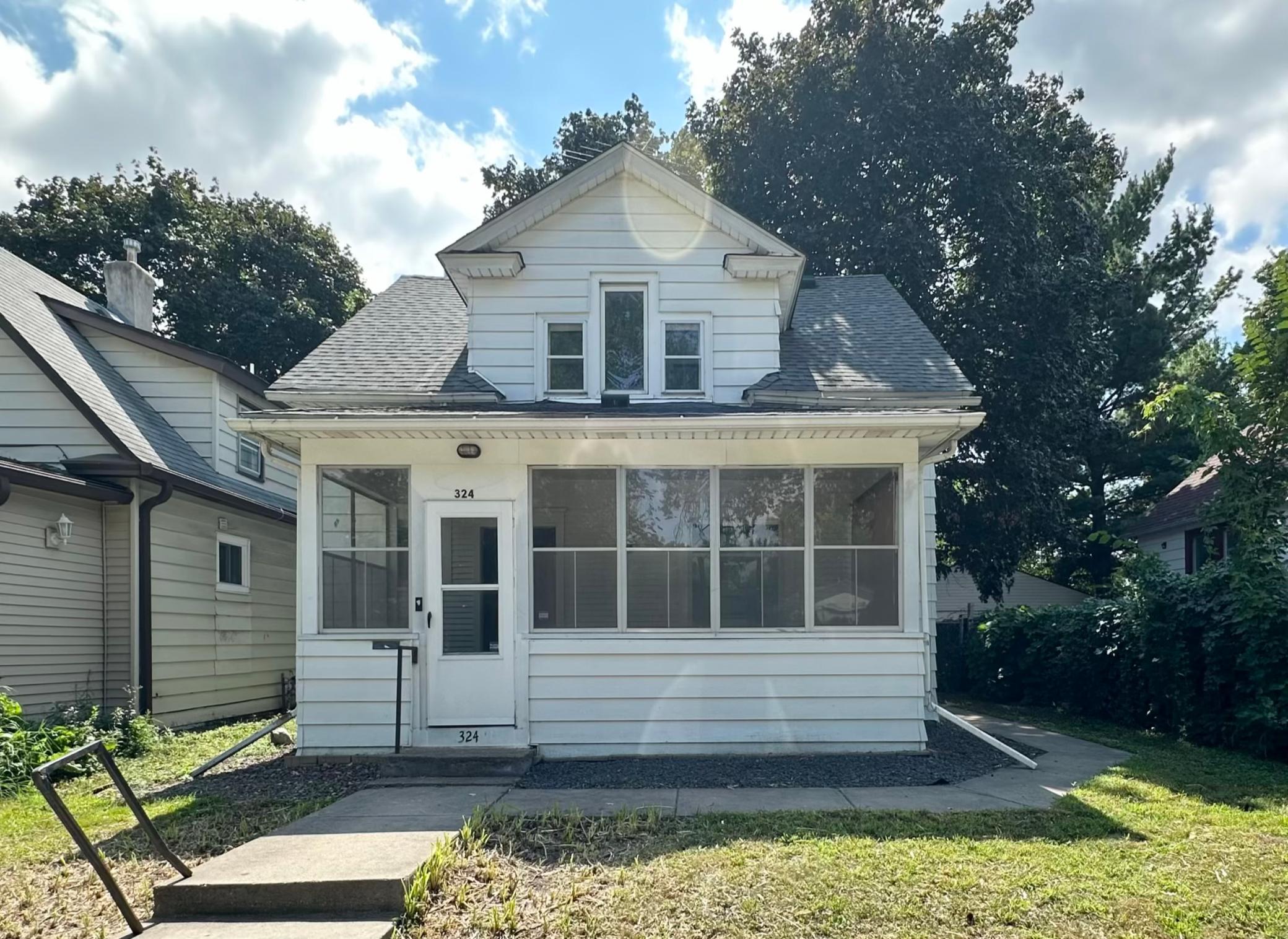 324 Topping Street, Saint Paul MN 55117