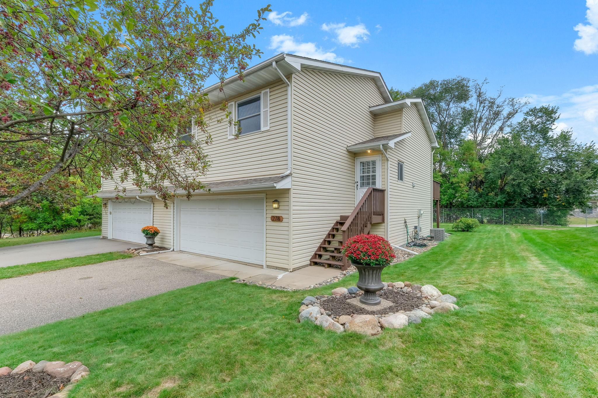 278 Morningside Circle, Saint Paul MN 55119