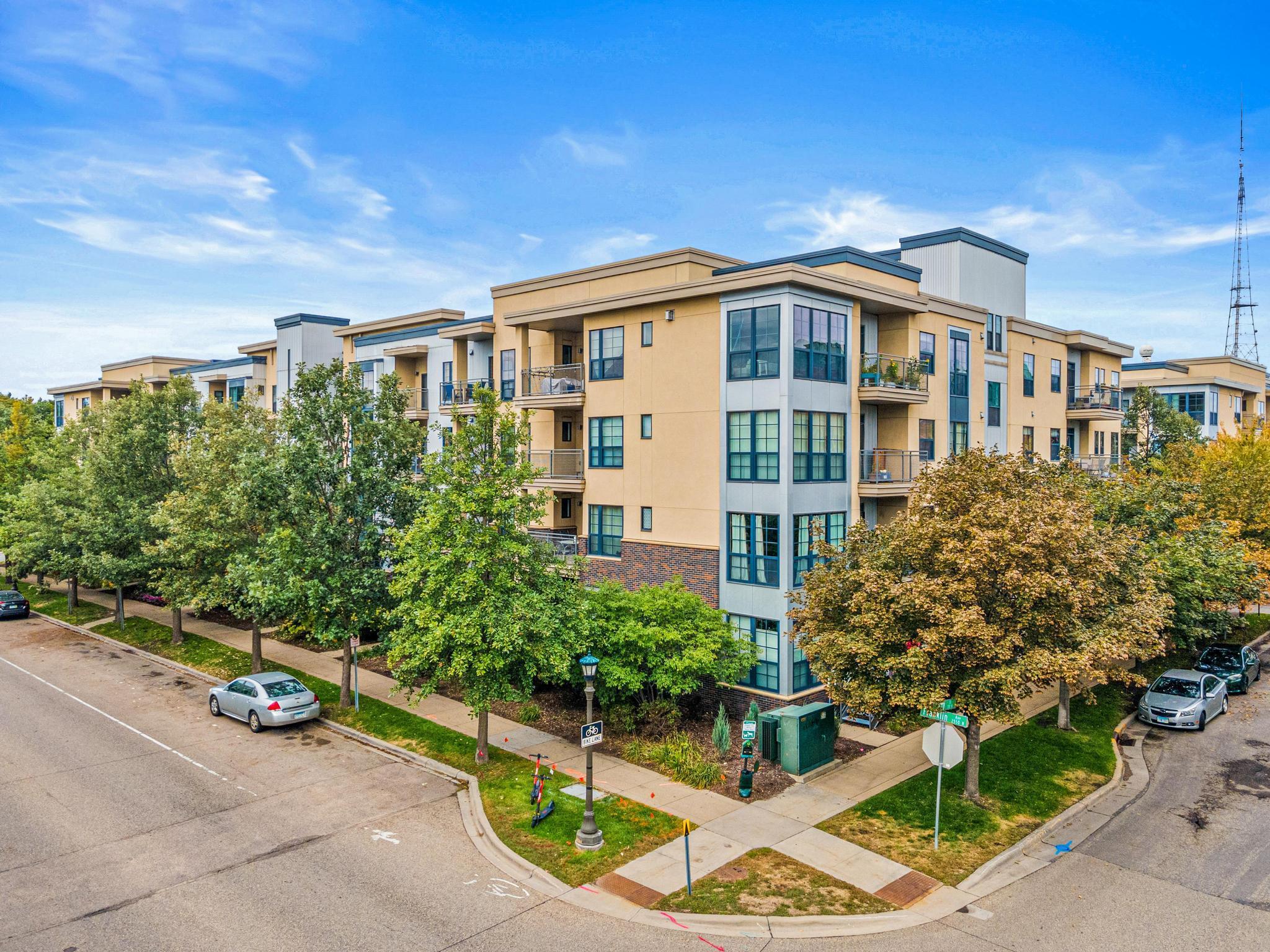 2565 Franklin Avenue Unit 307, Saint Paul MN 55114