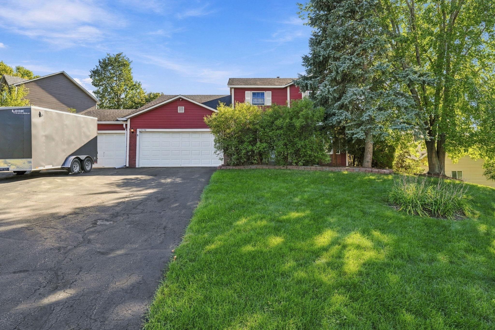 14130 Dearborn Path, Rosemount MN 55068