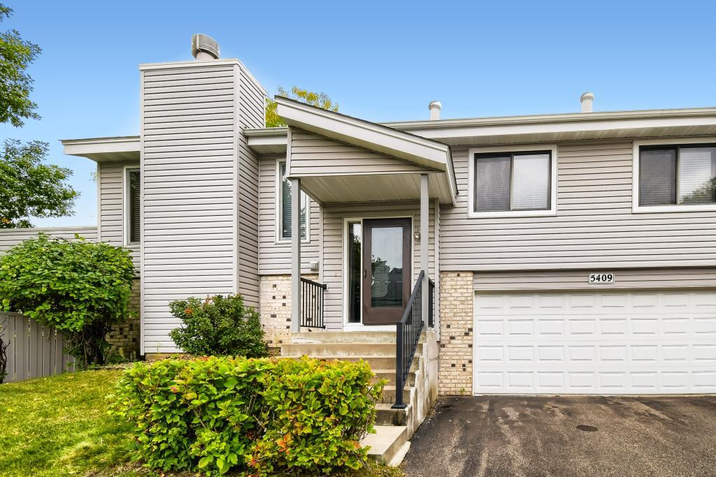 5409 Pompano Drive, Minnetonka MN 55343