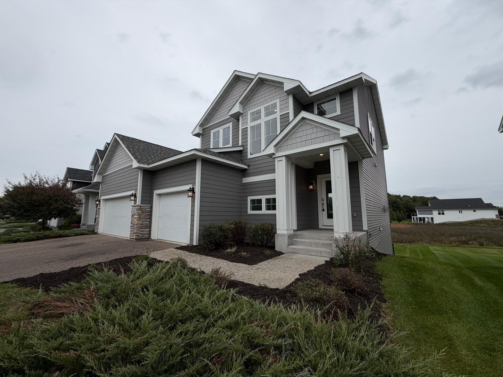 4607 128th Circle NE, Blaine MN 55449