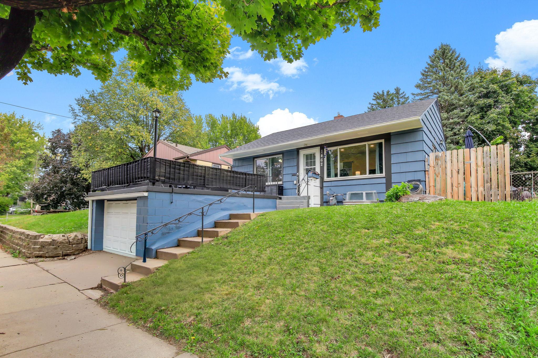 1462 Hazelwood Street, Saint Paul MN 55106