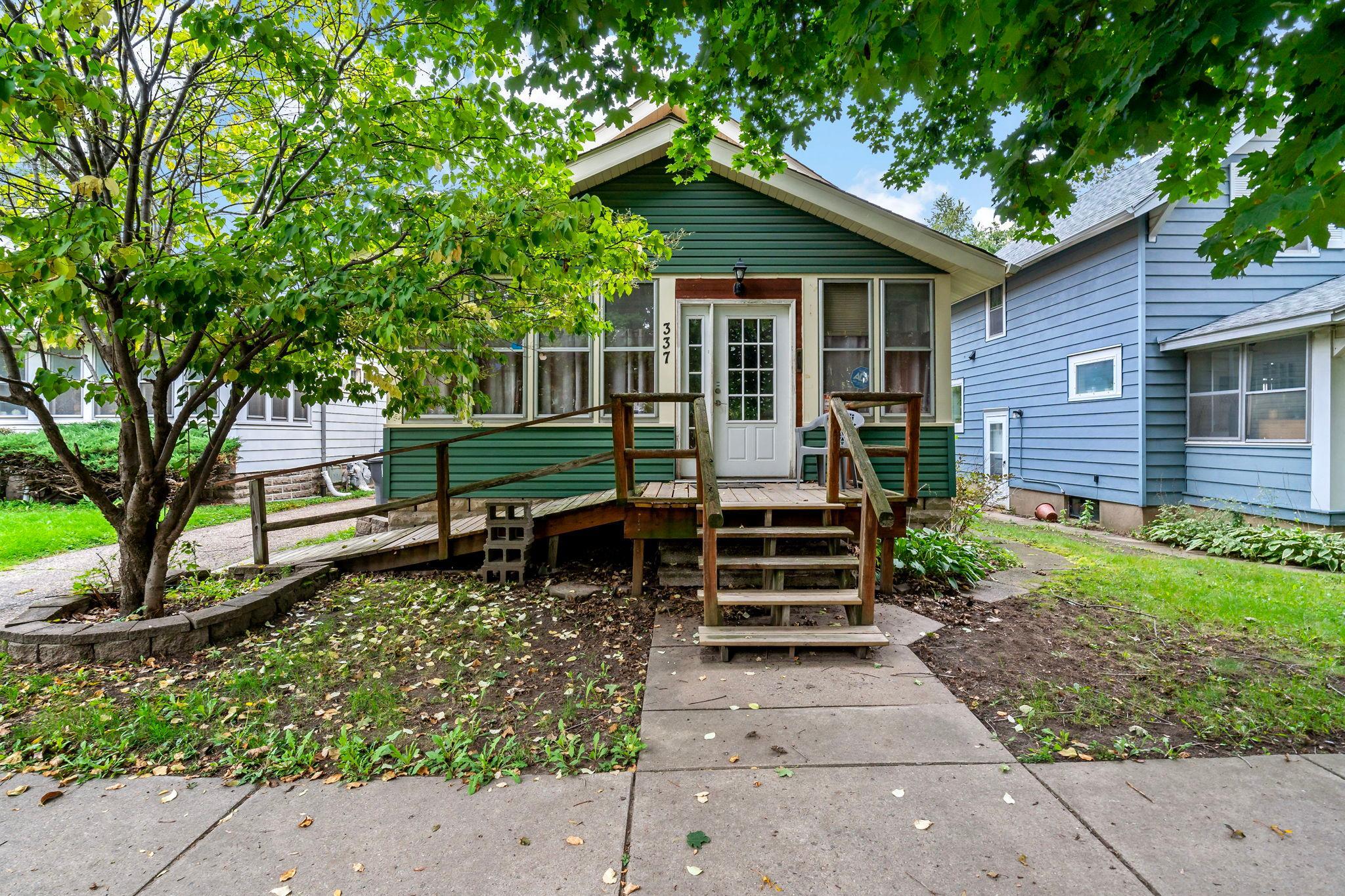 337 Winona Street W, Saint Paul MN 55107