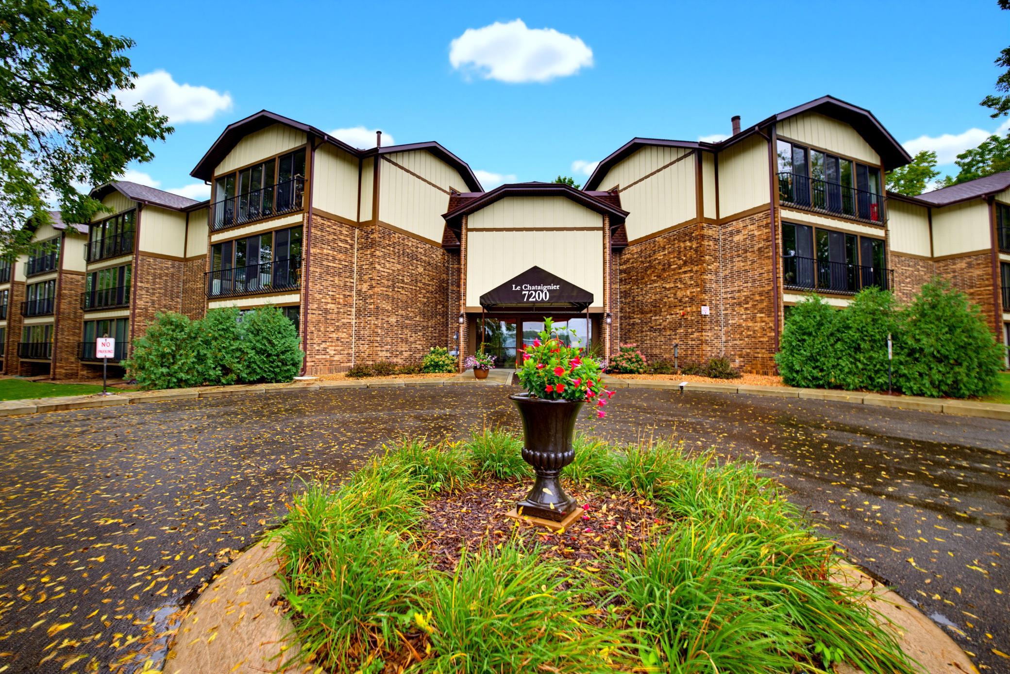 7200 Cahill Road Unit 106, Edina MN 55439