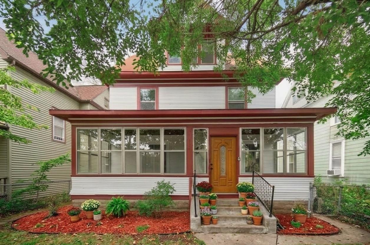 3334 Stevens Avenue, Minneapolis MN 55408