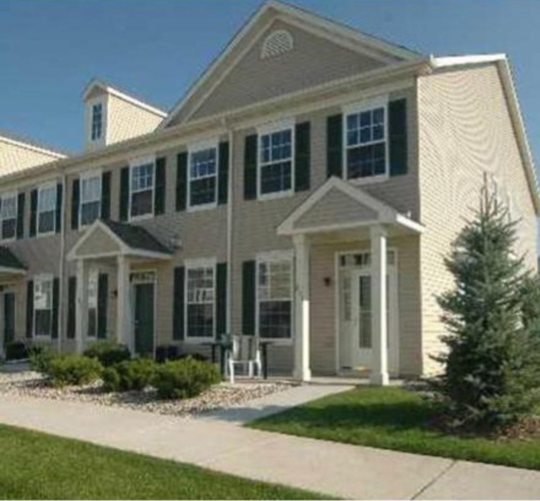 1683 Liberty Circle, Shakopee MN 55379