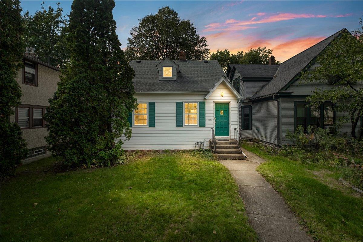2834 44th Avenue S, Minneapolis MN 55406