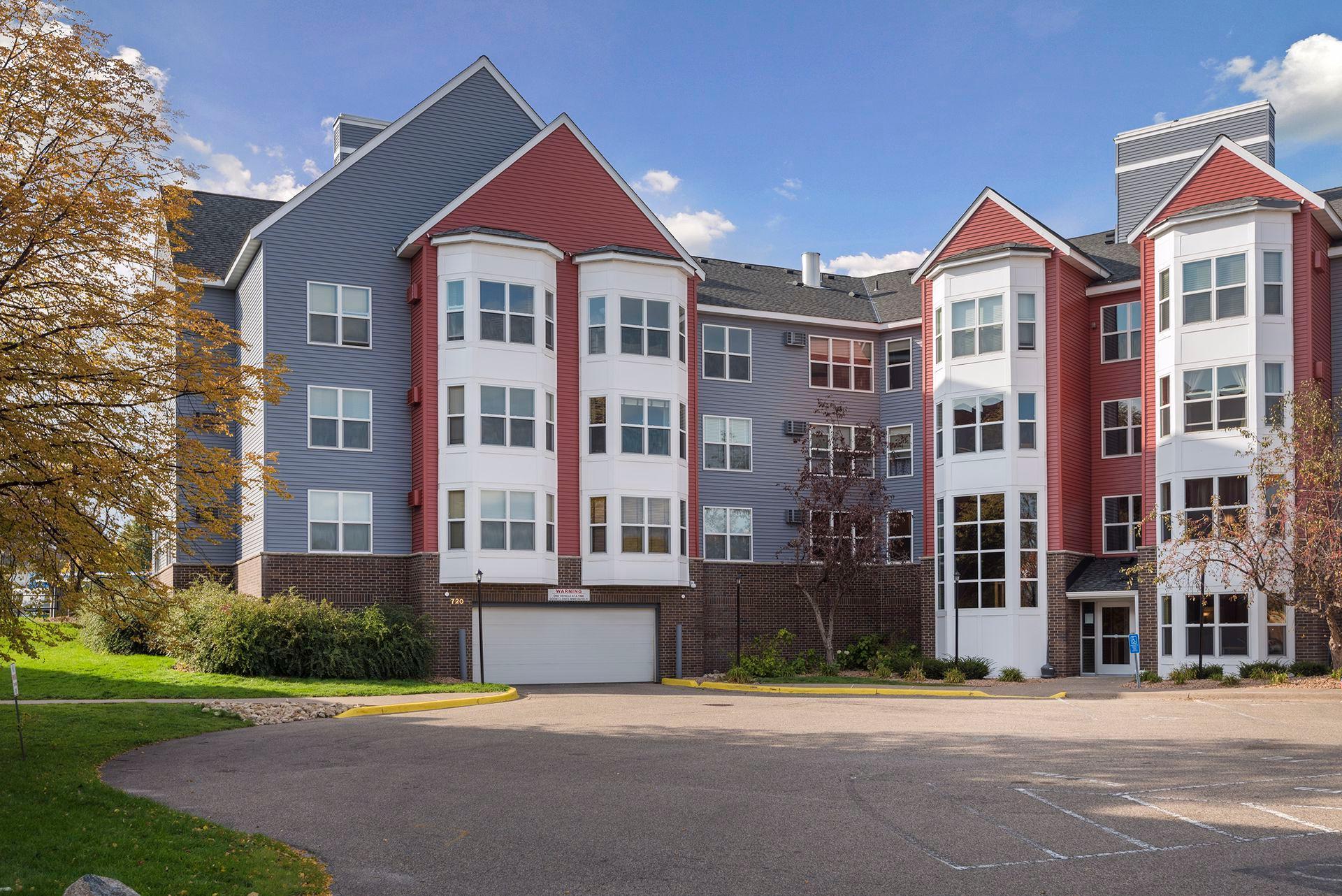 720 3rd Avenue NE Unit 120, Minneapolis MN 55413