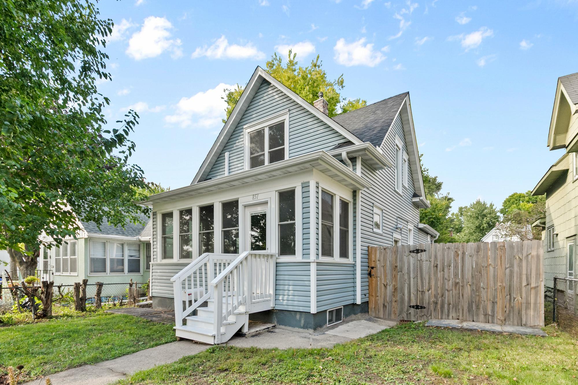 851 Blair Avenue, Saint Paul MN 55104