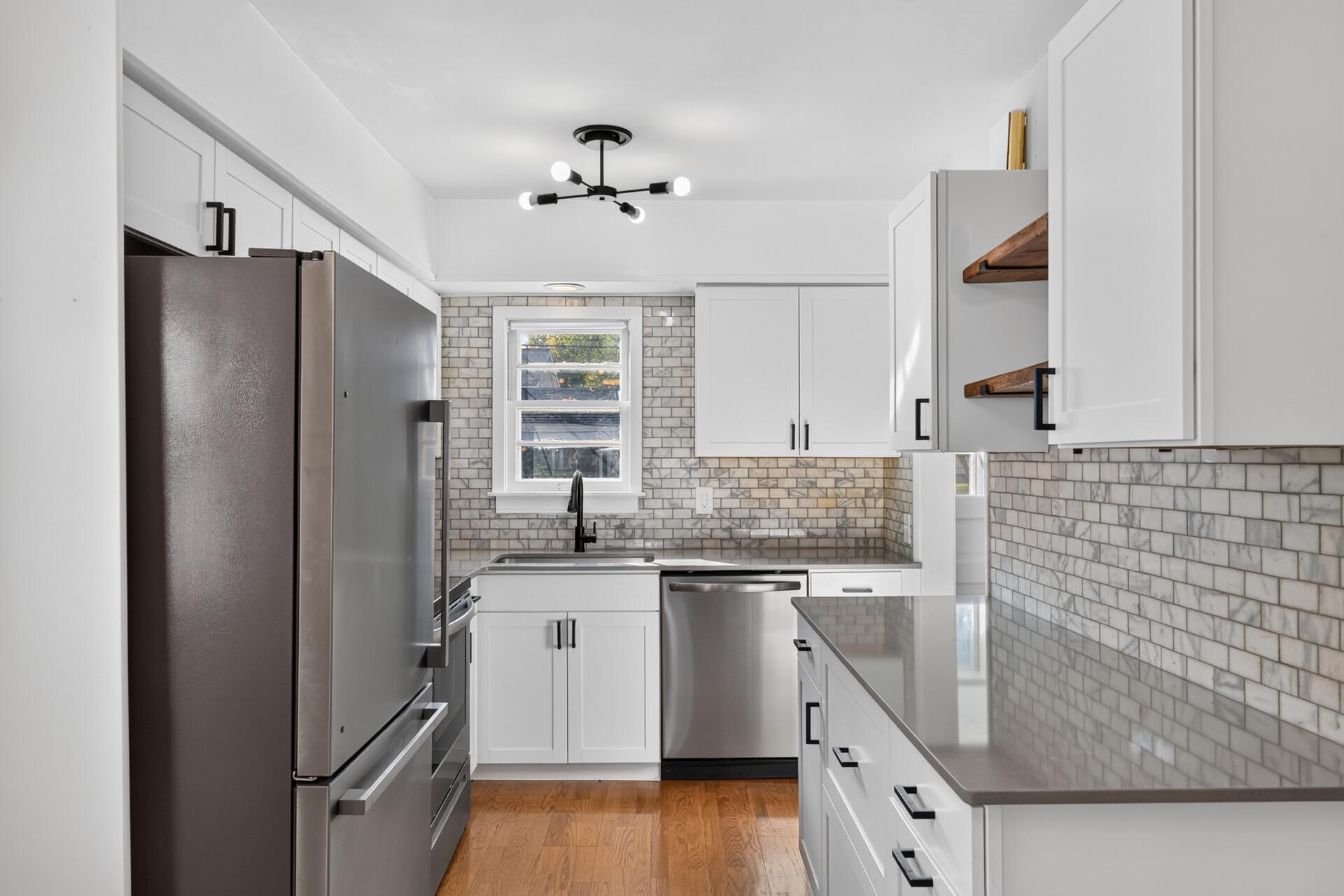 3943 Thomas Avenue N, Minneapolis MN 55412