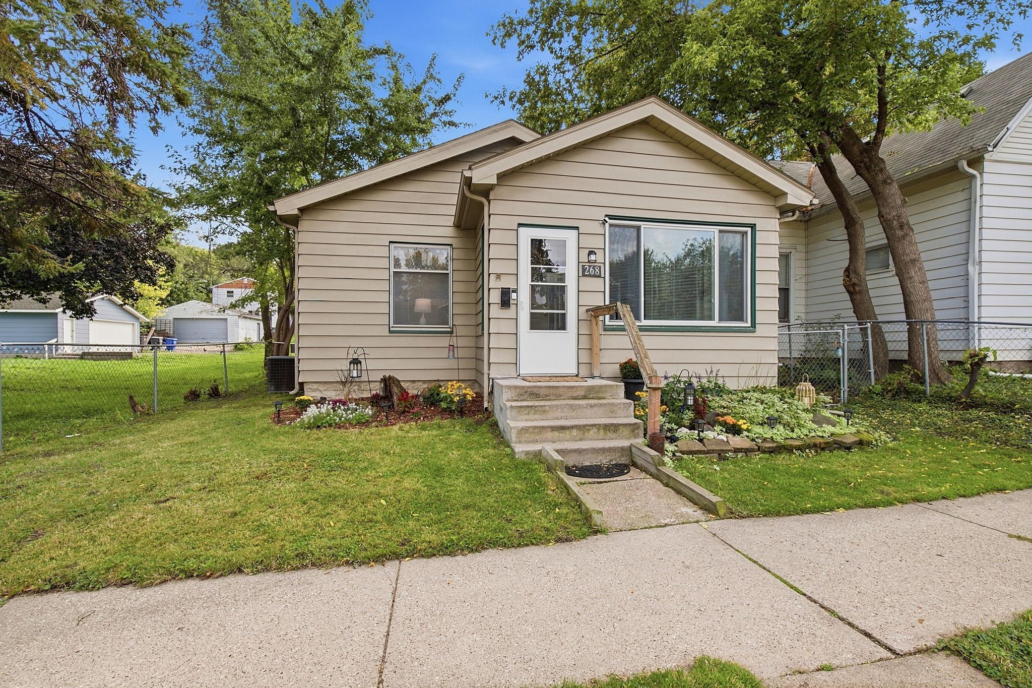 268 Sidney Street E, Saint Paul MN 55107