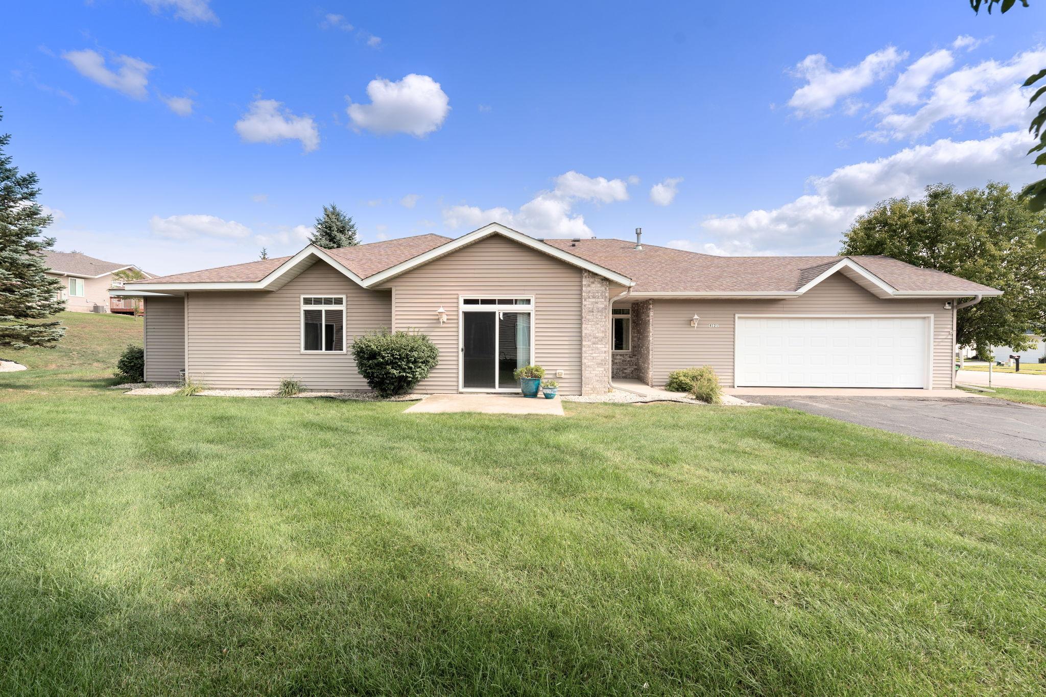 4121 Trumpeter Drive SE, Rochester MN 55904