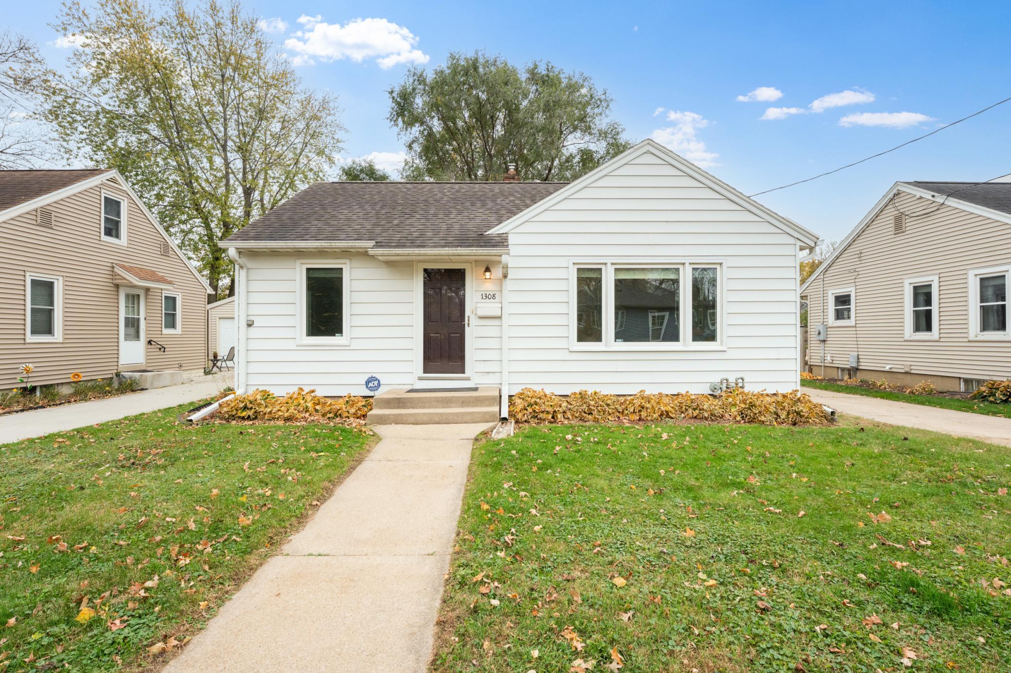 1308 3 1/2 Street SE, Rochester MN 55904