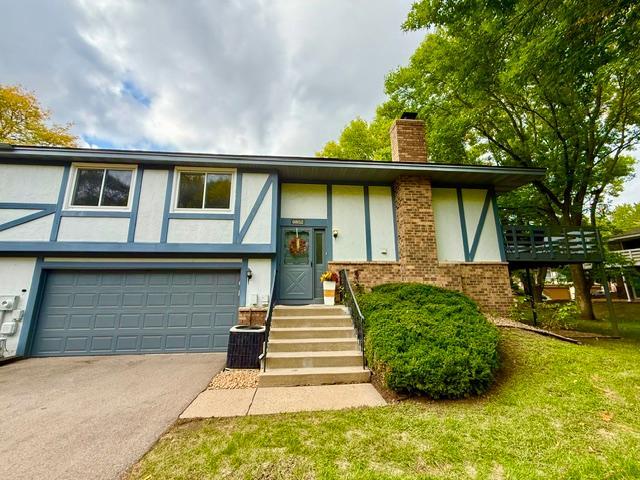 6852 Macbeth Circle, Woodbury MN 55125