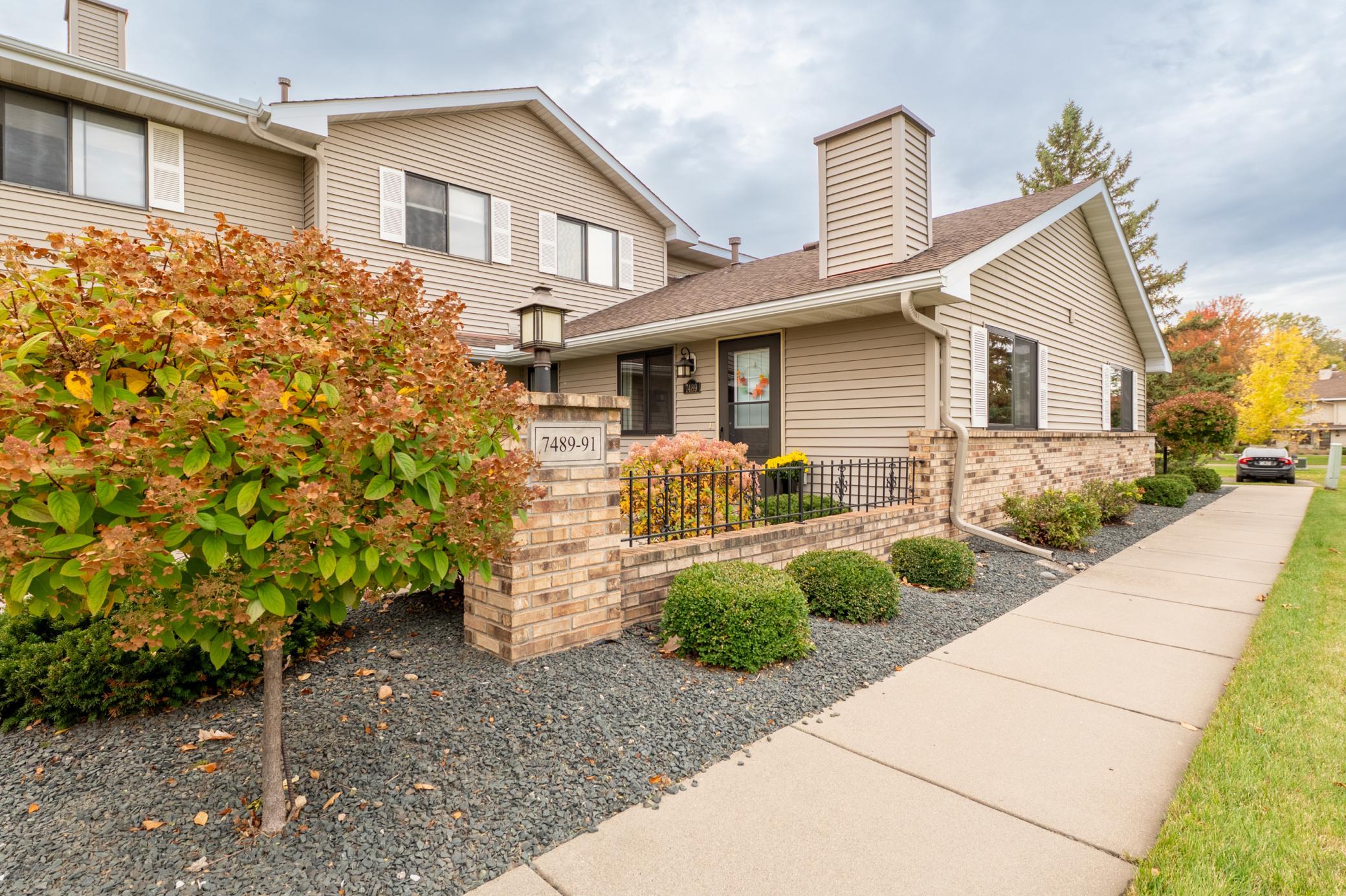 7489 Vinewood Lane N, Maple Grove MN 55311
