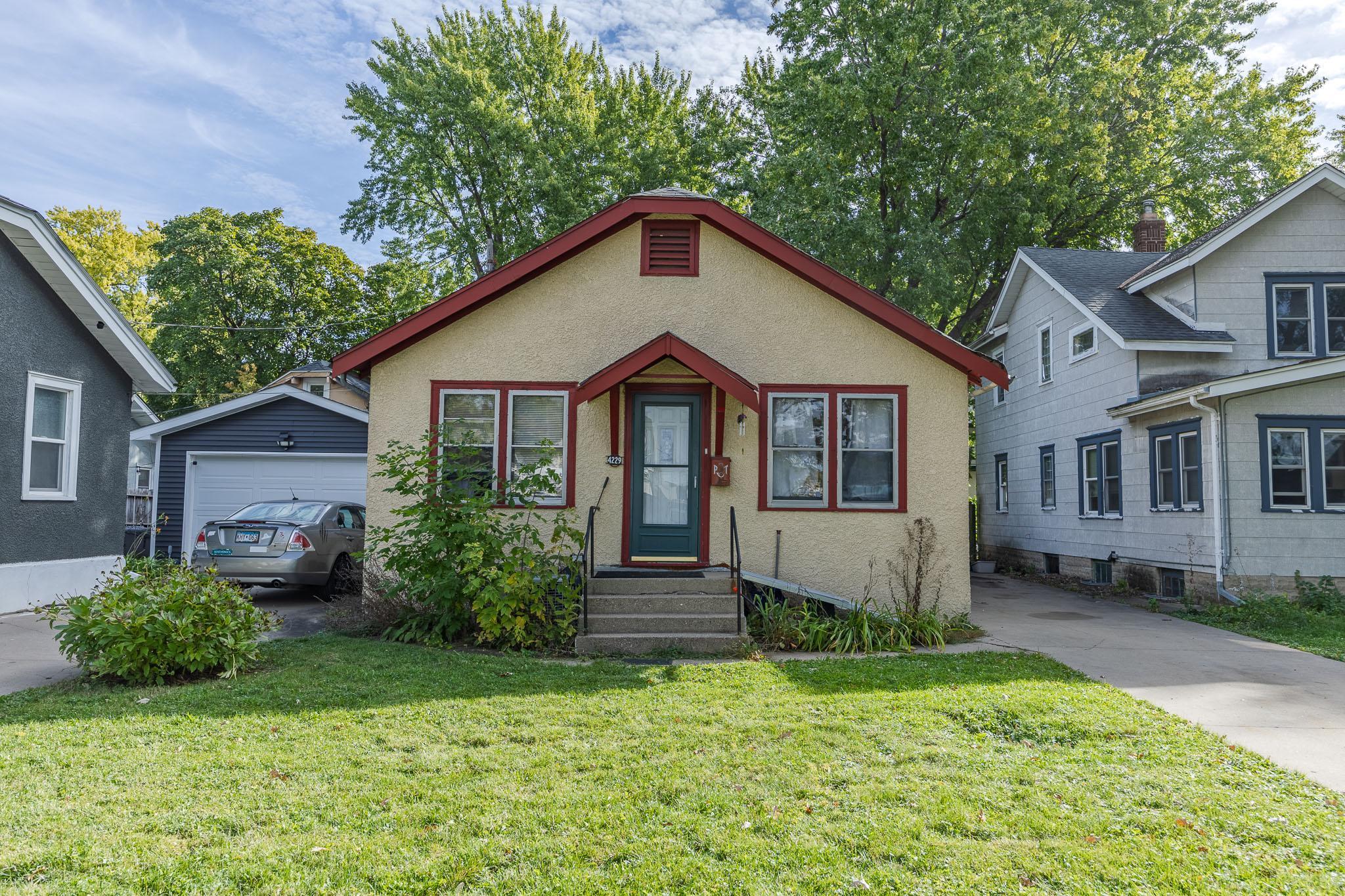 4229 Cheatham Avenue, Minneapolis MN 55406