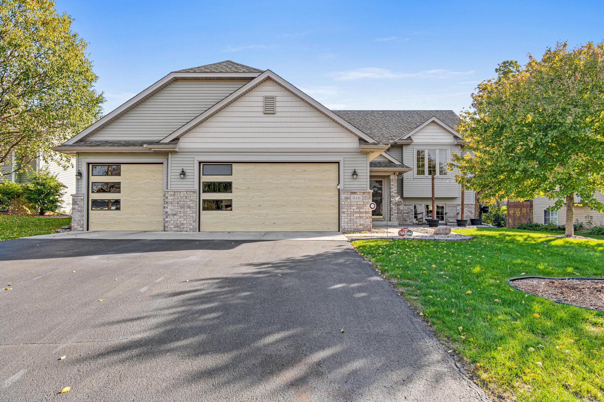 940 Firethorne Trail, Jordan MN 55352