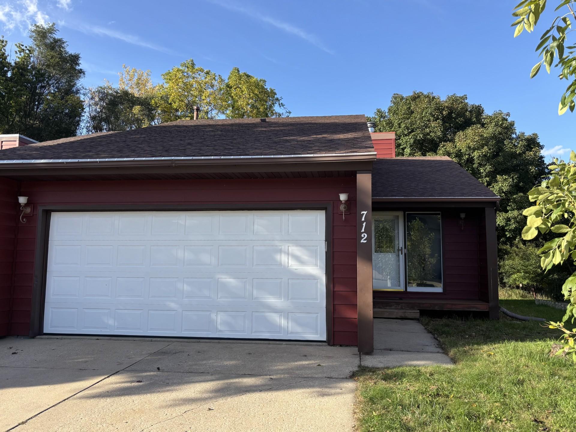 712 Neville Court SE, Rochester MN 55904
