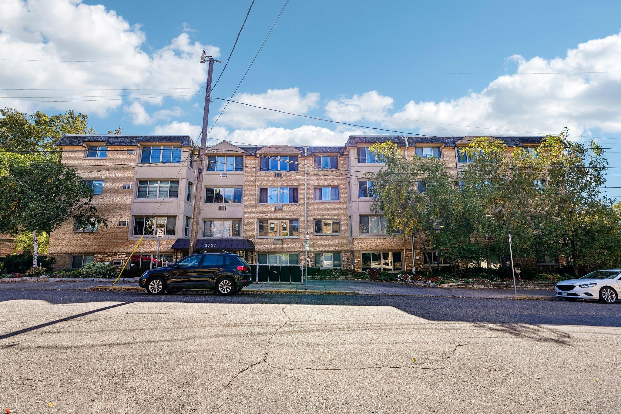 2727 W 43rd Street Unit 103, Minneapolis MN 55410