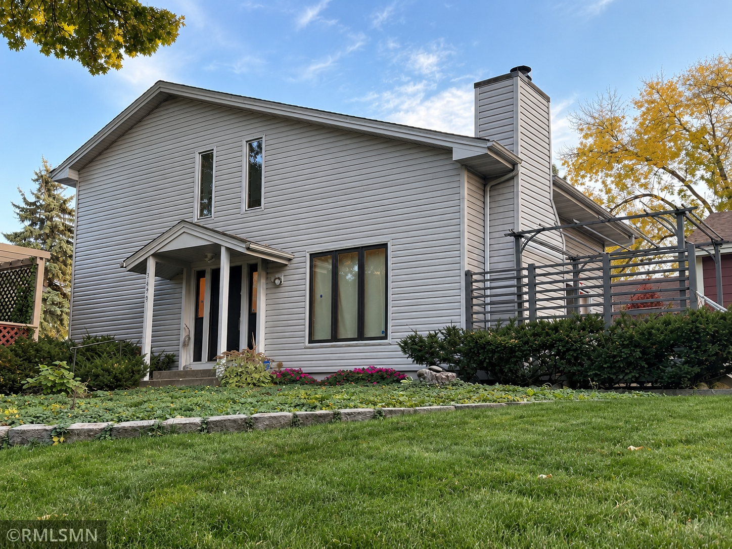 3493 Pilgrim Lane N, Plymouth MN 55441