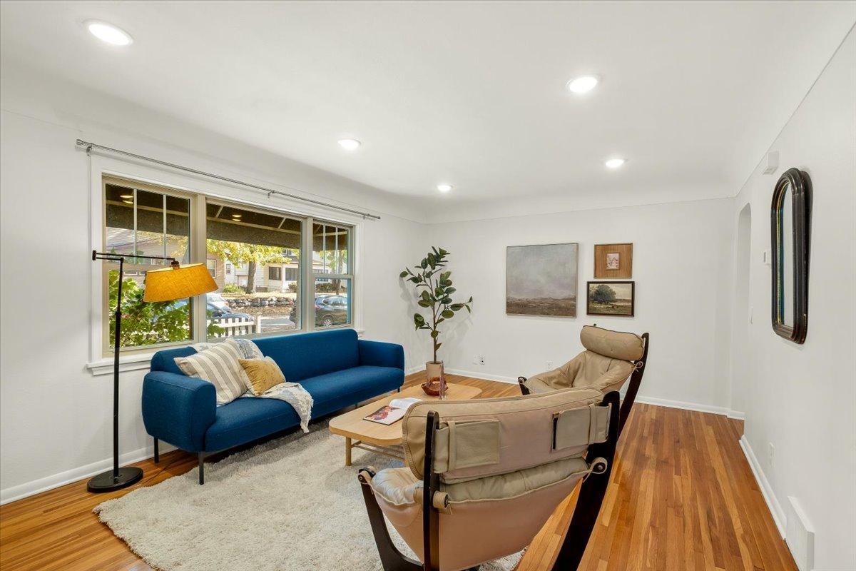 3624 Colfax Avenue S Unit 101, Minneapolis MN 55409