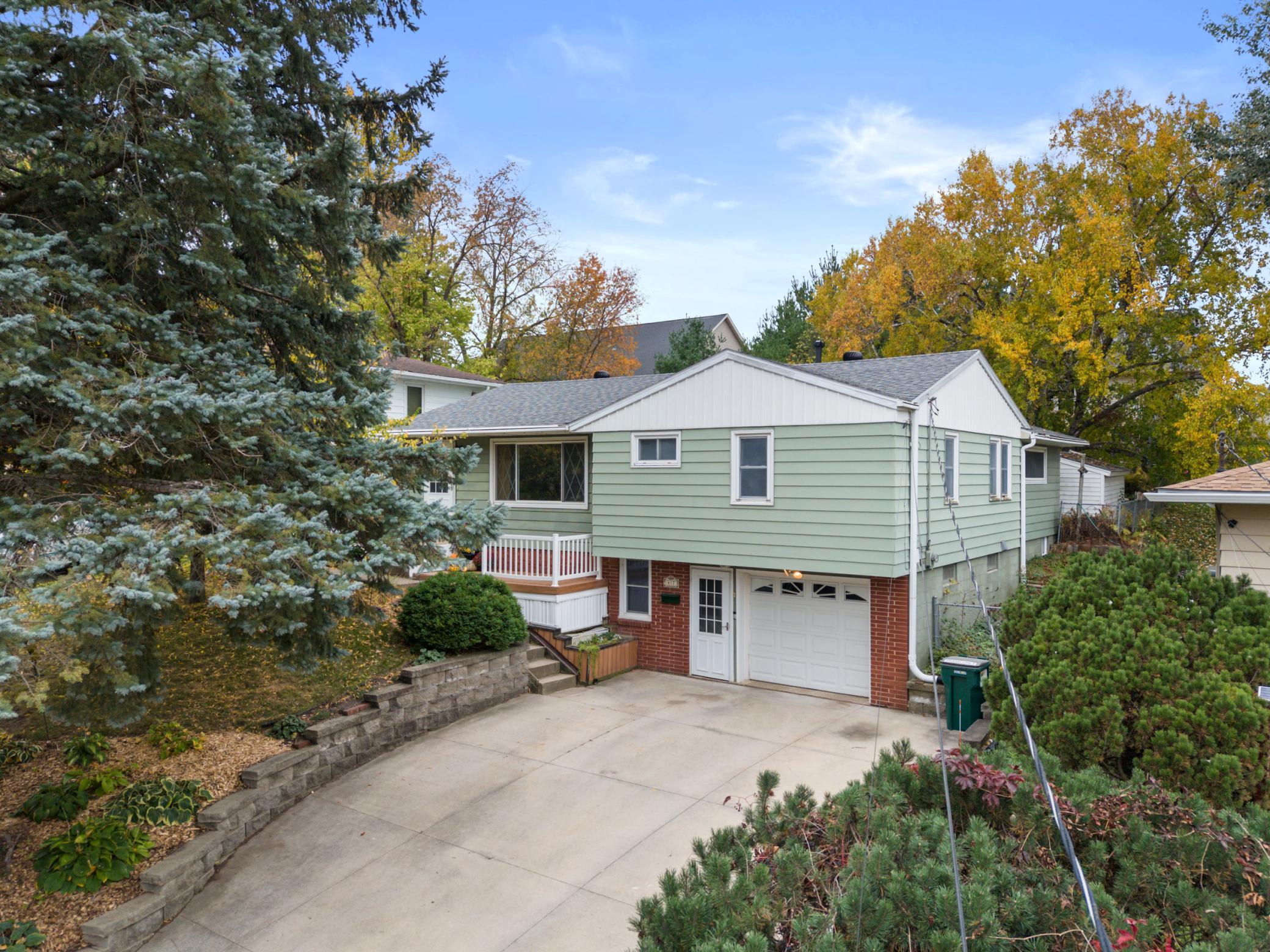 417 21st Avenue SW, Rochester MN 55902
